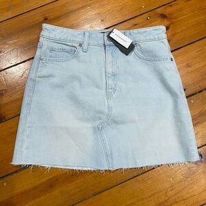 Banana Republic Light Blue Denim Mini Skirt NWT size XS